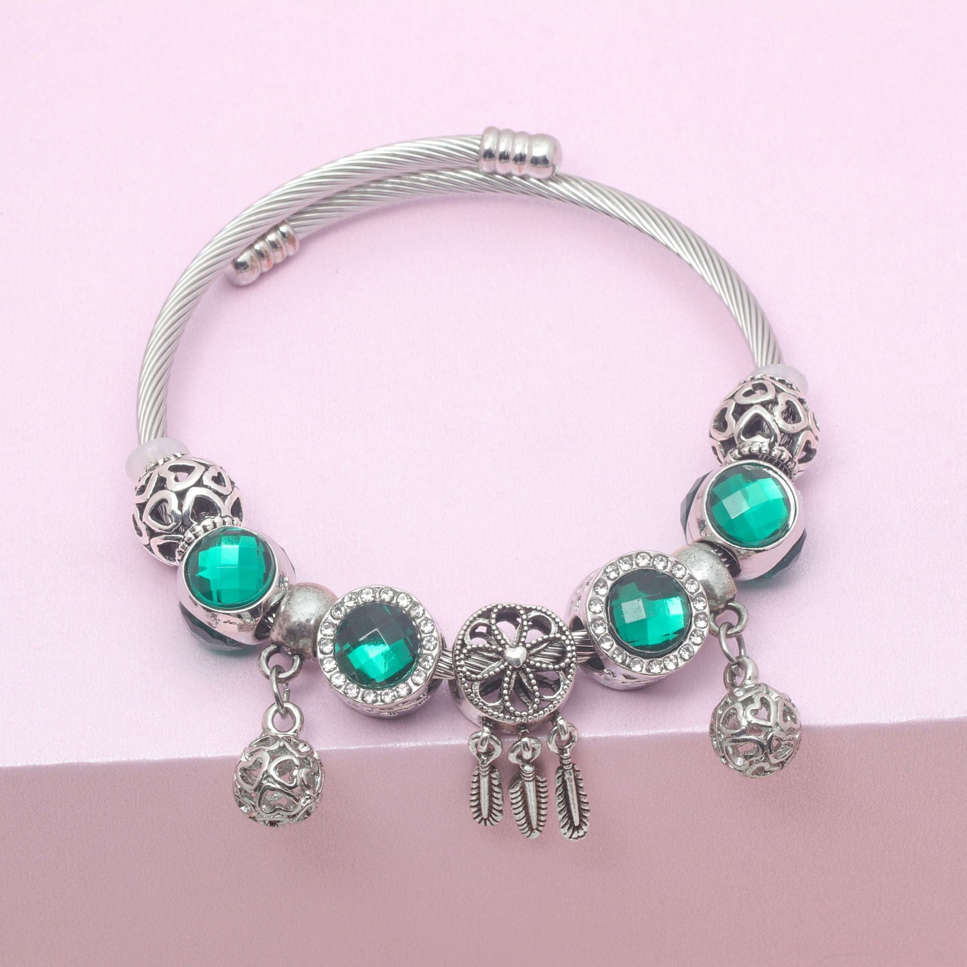 Luxury Light Green Emerald Crystal Hollow Heart Beaded DIY Bracelet(18cm) V1132-NSSL71-18