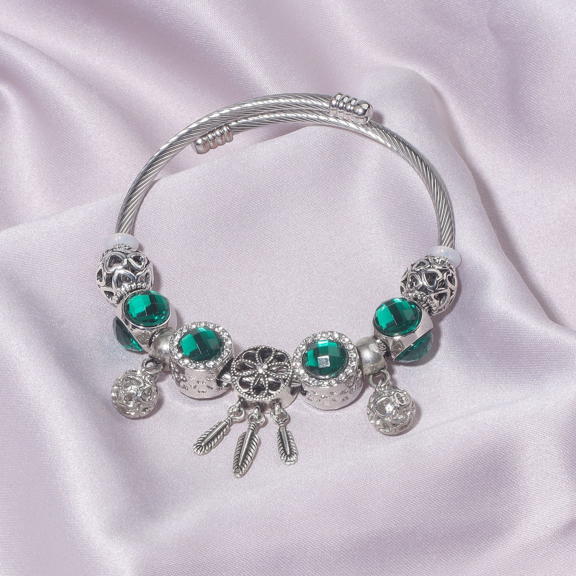 Luxury Light Green Emerald Crystal Hollow Heart Beaded DIY Bracelet(18cm) V1132-NSSL71-18