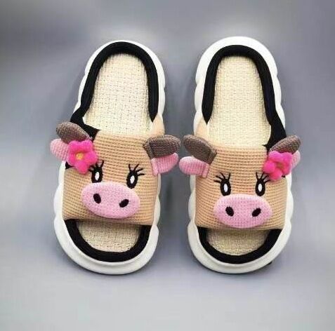 Unisex Cow Cartoon Linen Slippers: EVA Thick Sole Non-Slip Beach Sandals for Couples & Parent-Child, 7 V1132-YMTX2-KHAKI-37-38