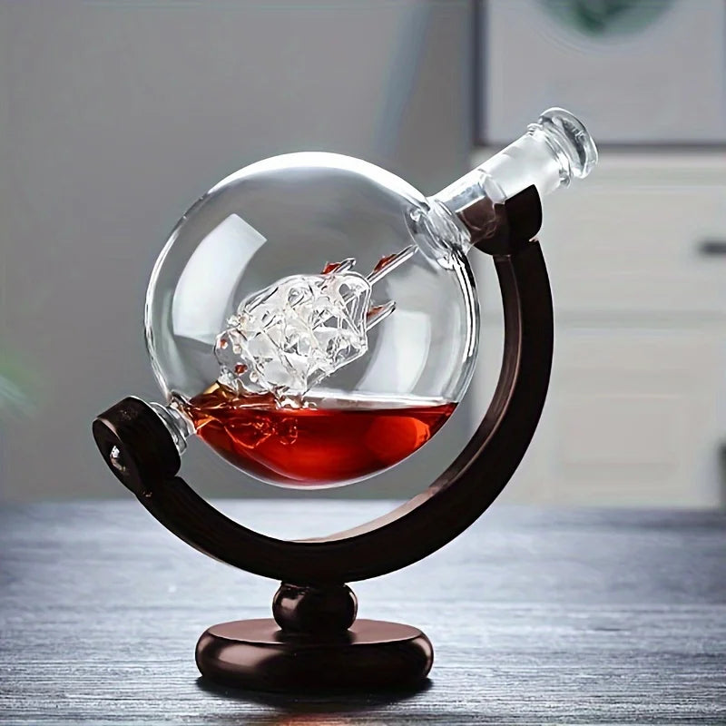 Globe Whiskey Decanter Set Lead-Free Glass Carafe V1142-LP1005006145087181