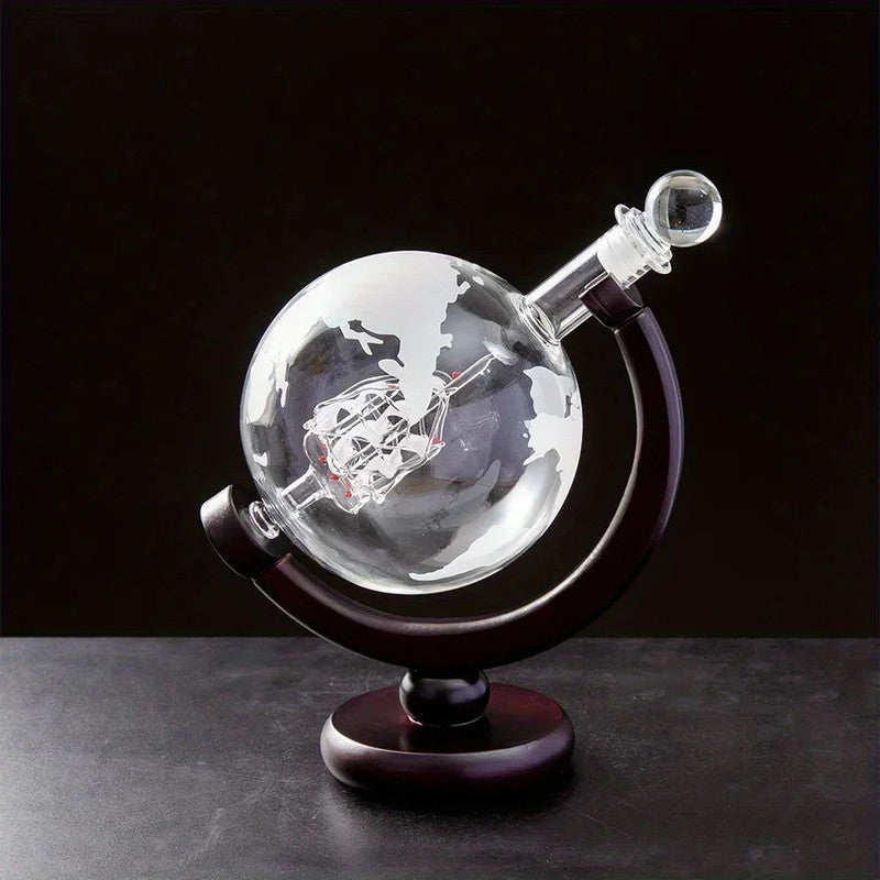 Globe Whiskey Decanter Set Lead-Free Glass Carafe V1142-LP1005006145087181