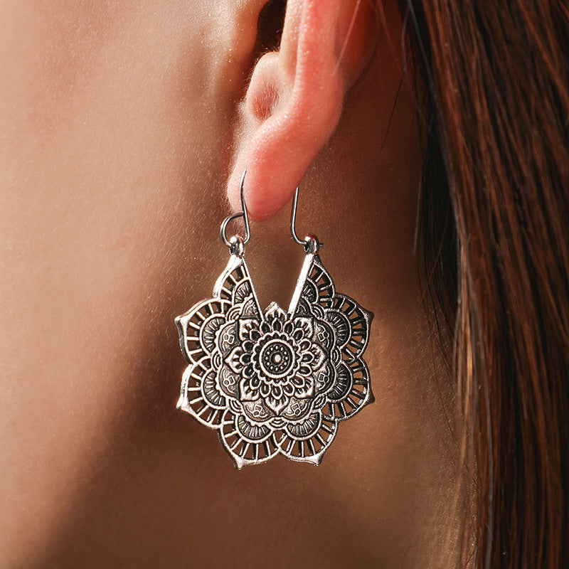 Vintage Silver Mandala Flower Dangle Earrings V1188-CE-X00498