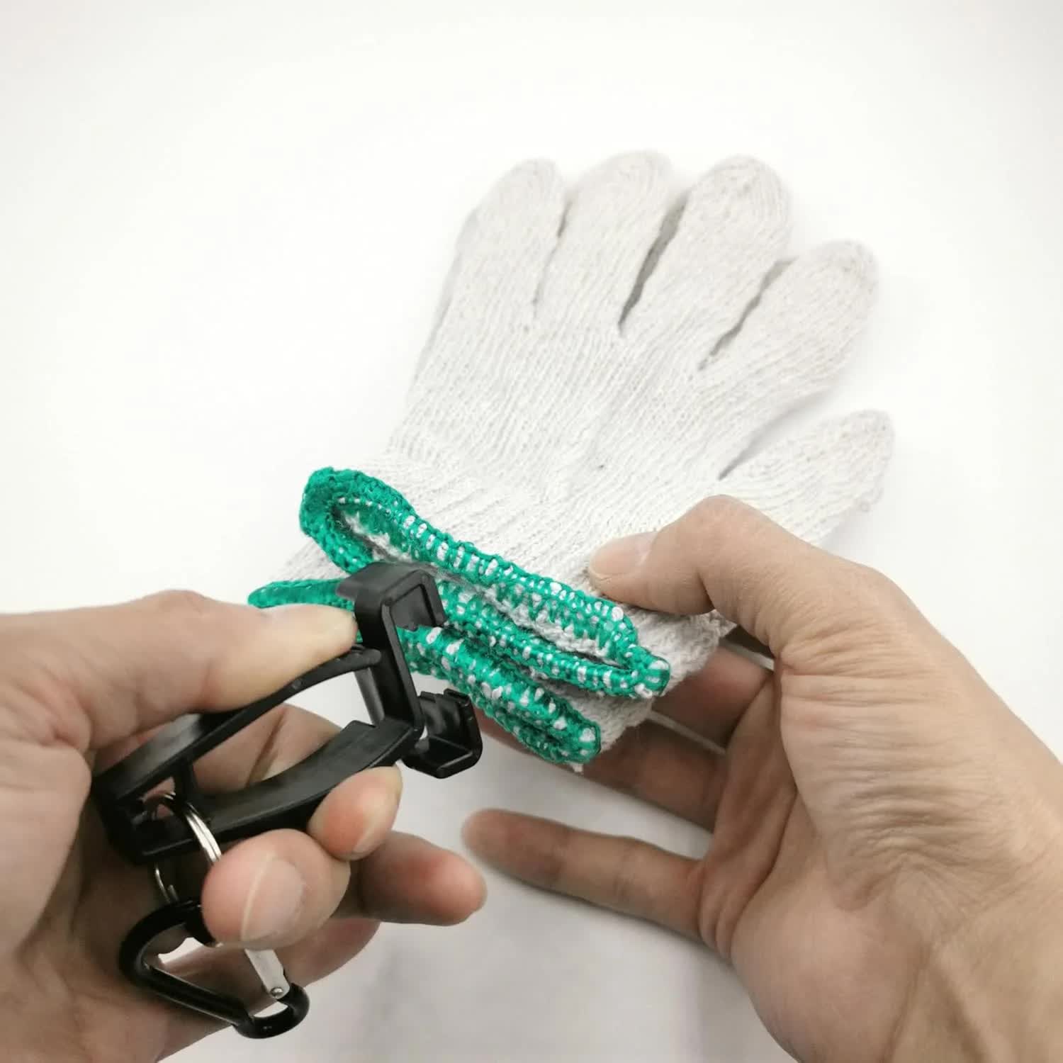 4pcs Glove Clips for work Glove Holders,Ideal for glove clips for construction V1188-CYX-J02-693
