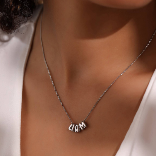 Custom letter necklace with a complete set of letter beads from A to Z, 10mm heart pendant, three colors V1188-MS-210-058