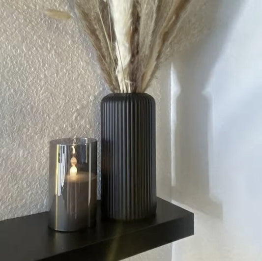 Luxurious Black Vase - Modern Vase - Modern Style - Home Furnishings - Chic - Classic Style - Matte Black V1188-MS-313-0012