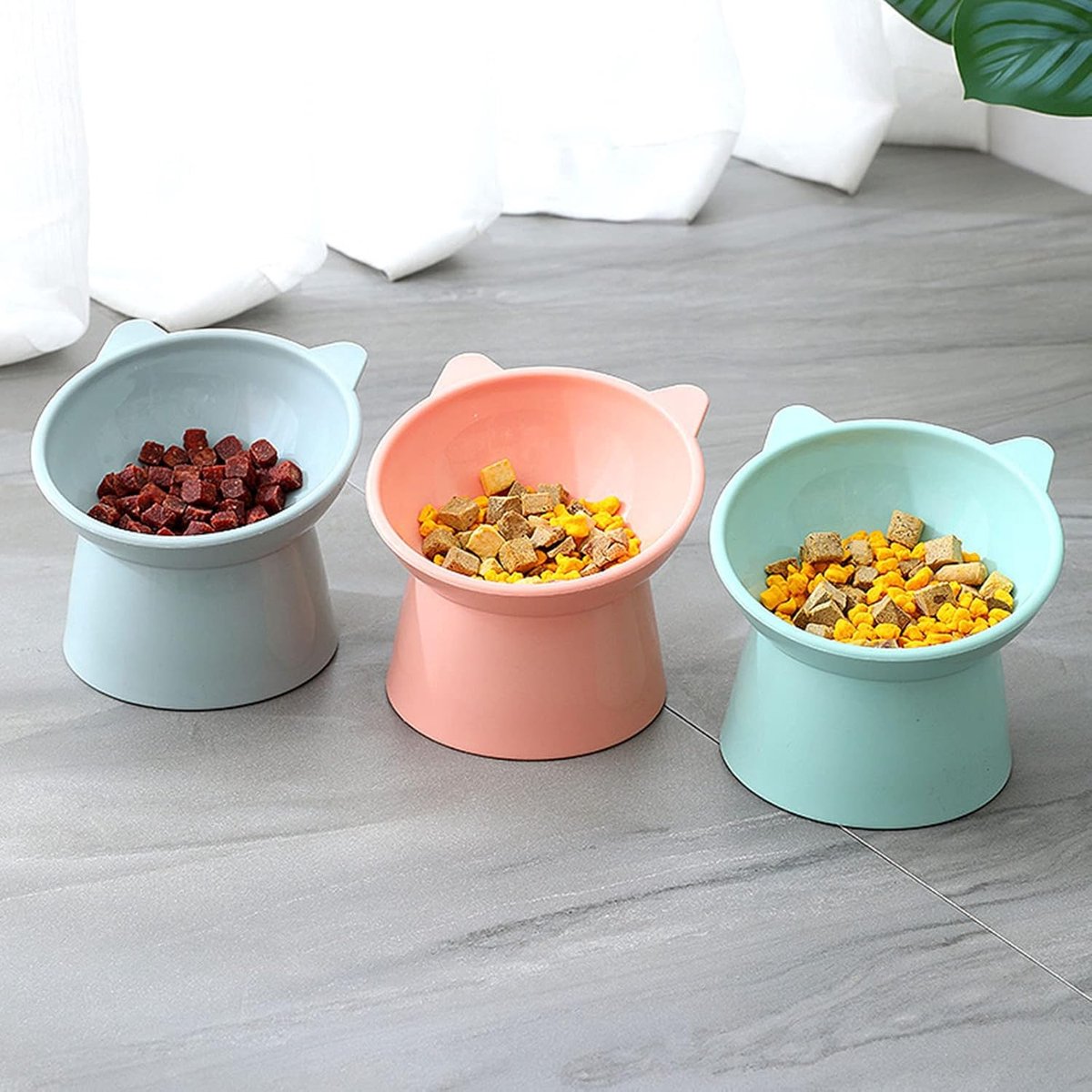 Cat bowl - Feeders - Tilting bowl - Anti-vomiting - Angled design - Blue - Perfect for cats - Indoor use - V1188-MS-313-0511