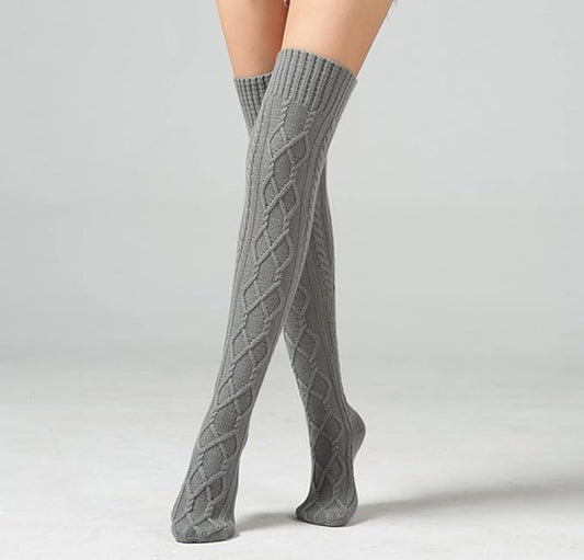Socks - Women's knee-high socks - Cable knit knee-high socks - Stockings - Knee-high socks - Winter warmth - V1188-MS-313-0995