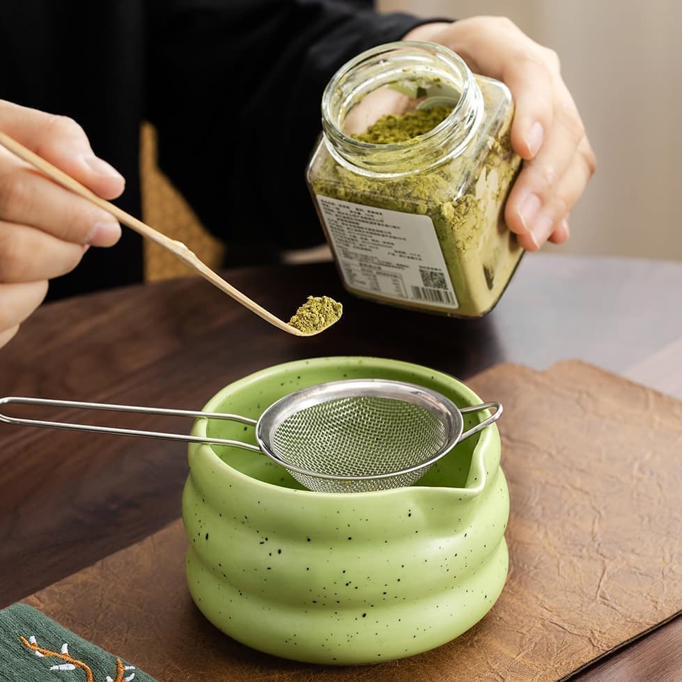 7-Piece Ceramic Matcha Tea Set with Bowl Whisk and Accessories, Green V1188-MS-325-0026