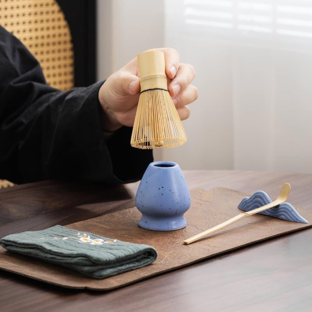 7-Piece Ceramic Matcha Tea Set with Bowl Whisk and Accessories, Blue V1188-MS-325-0027