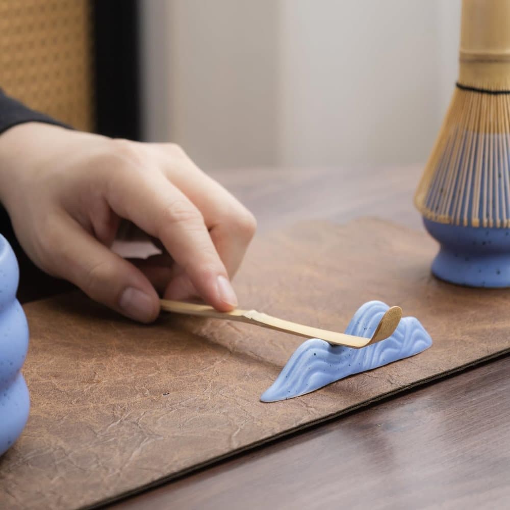 7-Piece Ceramic Matcha Tea Set with Bowl Whisk and Accessories, Blue V1188-MS-325-0027