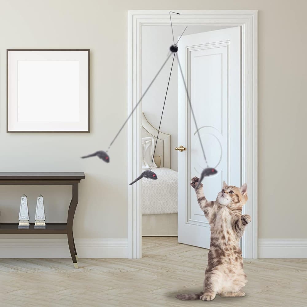 Cat Toy with Mouse and Feather, Hanging Door Toy for Indoor Cats, Stimulating Play V1188-MS-325-0312