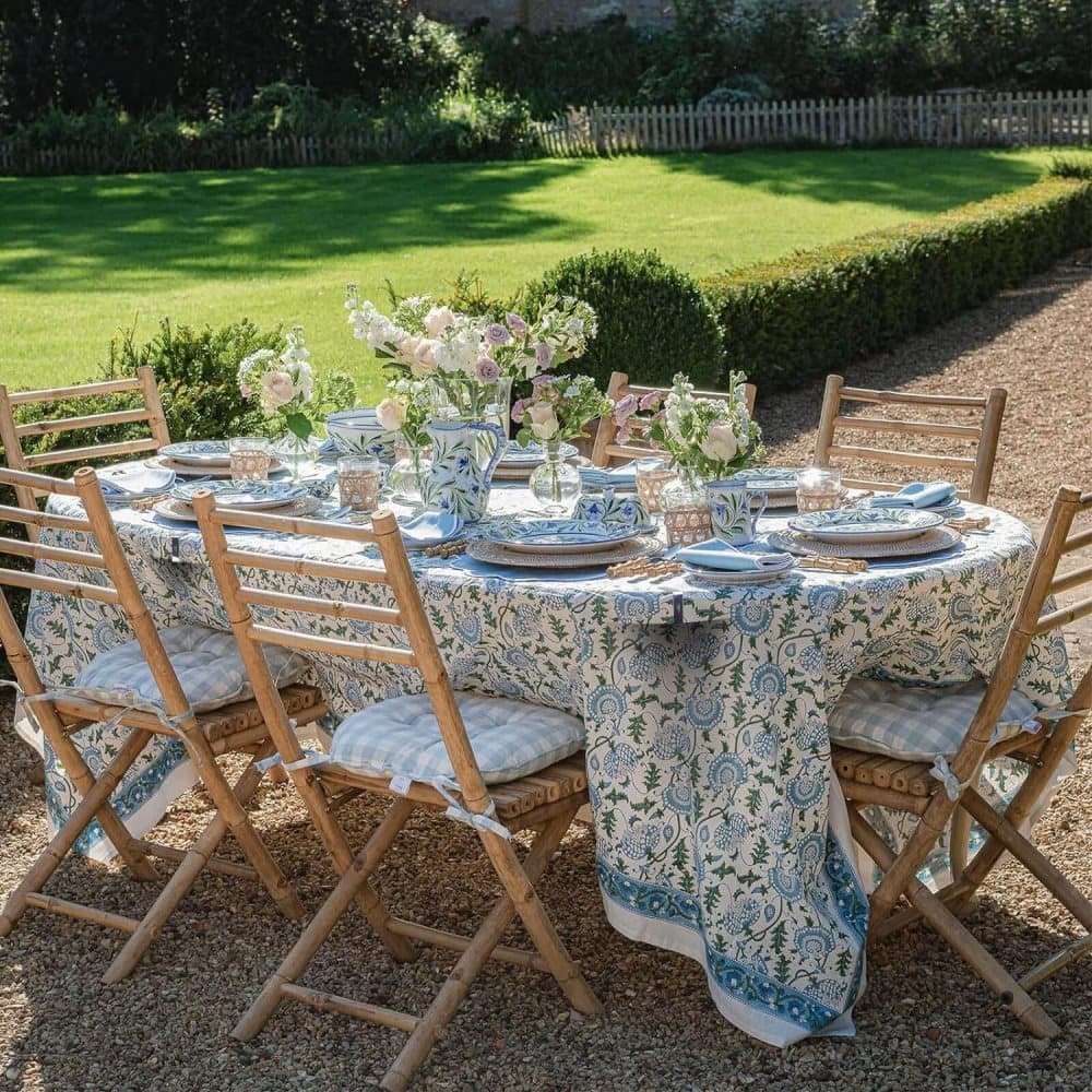 8 Picnic Table Cloth Clips, Elegant Solution for Table Setting, 8-pack V1188-MS-325-1112