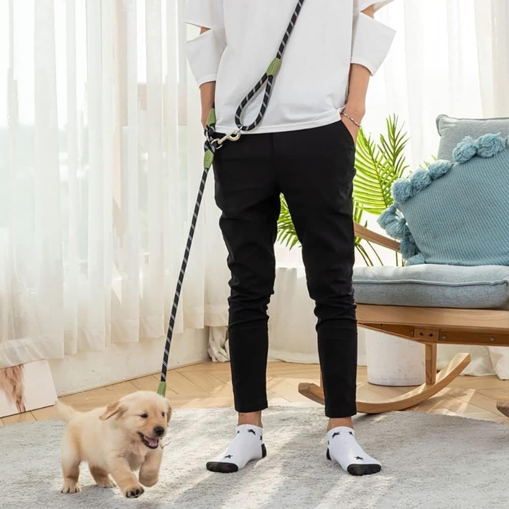 Reflective Hands-Free Dog Leash with Shoulder Strap for Jogging, Compatible with Small and Medium Dogs, Pink V1188-MS-325-1757