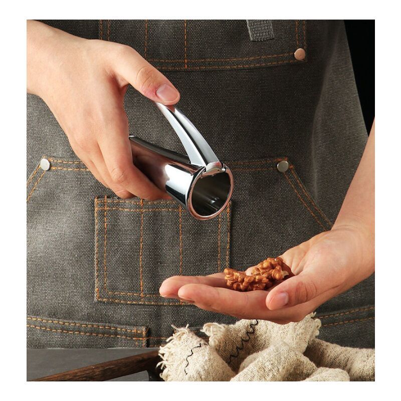 Nutcracker for Hard Shell Nuts, Silver V1188-MS-520-008