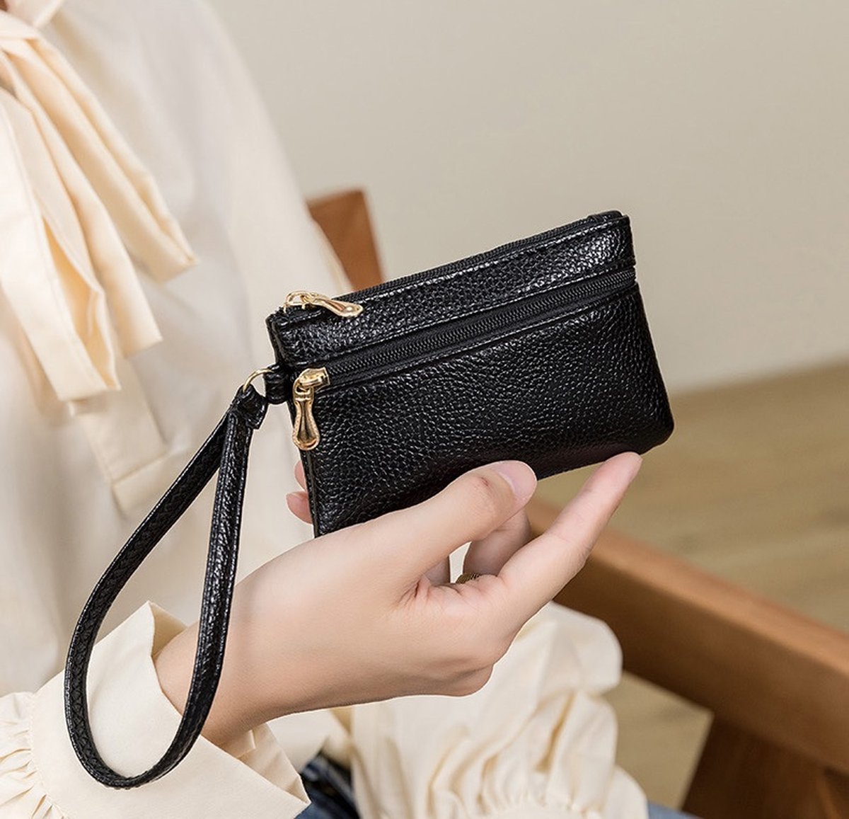 Luxury Protective Case for Car Key | Portable Wallet | Key Pouch | Car Key Pouch | Car Key Case | PU Leather V1188-MS101-00018-1