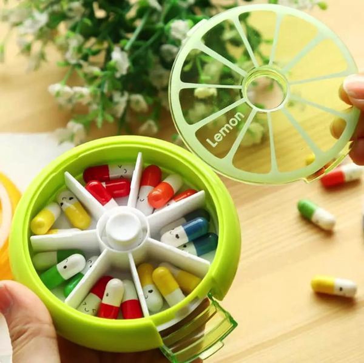 Pill box with automatic twist mechanism | Medicine for a week | Nice design | Orange V1188-MS101-00030-1