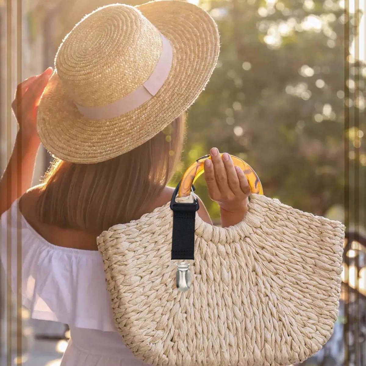 Hat Clip | Clothing Clip | Bag Charm | Bag Charm | Accessory Clip | White V1188-MS101-00040-1