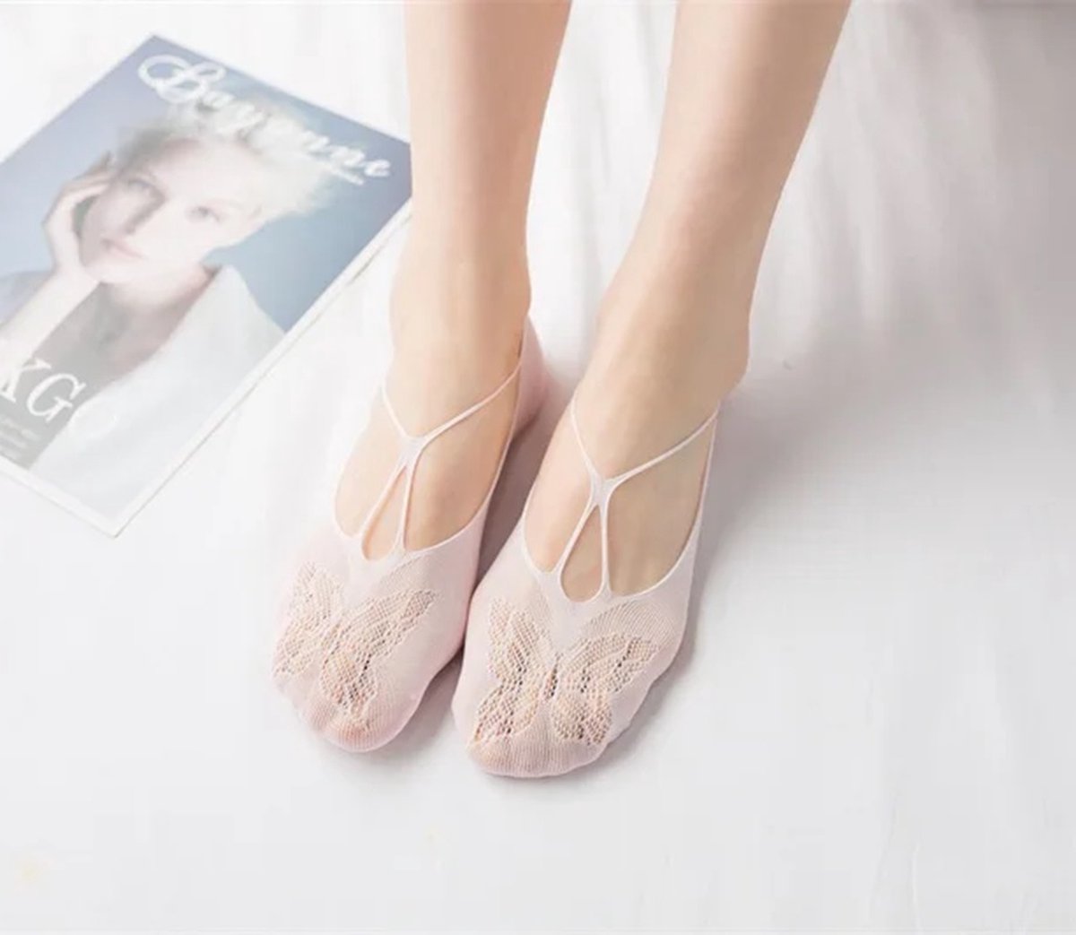 2 Pairs Comfortable Butterfly Sockliners | Footers | Socks | Ankle Socks | For Size 36-42 | White V1188-MS101-00055-1