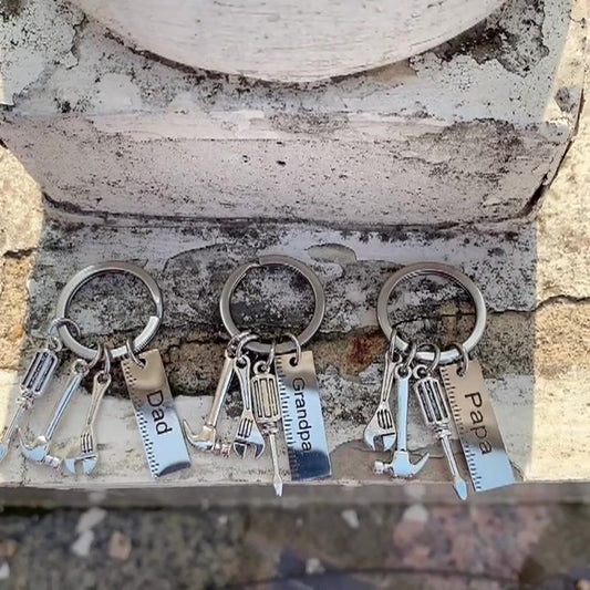 Keychain Dad The Handyman | Wrench Keychain I Key Holder II Love Dad I Father's Day Gift I Silver V1188-MS101-00195-1