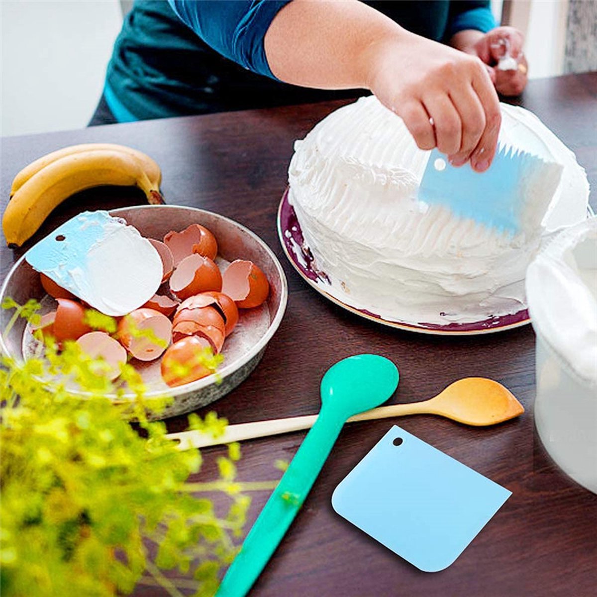 Dough Scraper | Cake Scraper | Dough Cutter | Dough Scraper | 3-Piece | Blue V1188-MS101-00292-1