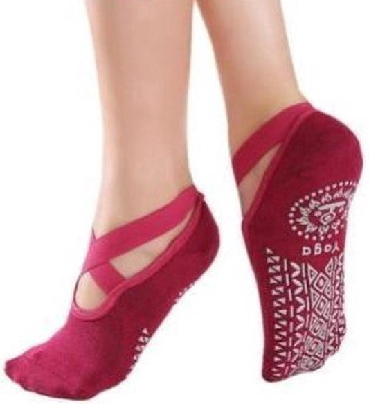 Closed Toe Yoga Socks | With Anti-Slip Bottom | Anti-Slip Socks | Pilates Socks | Size 36-40 | Red V1188-MS101-00371-1