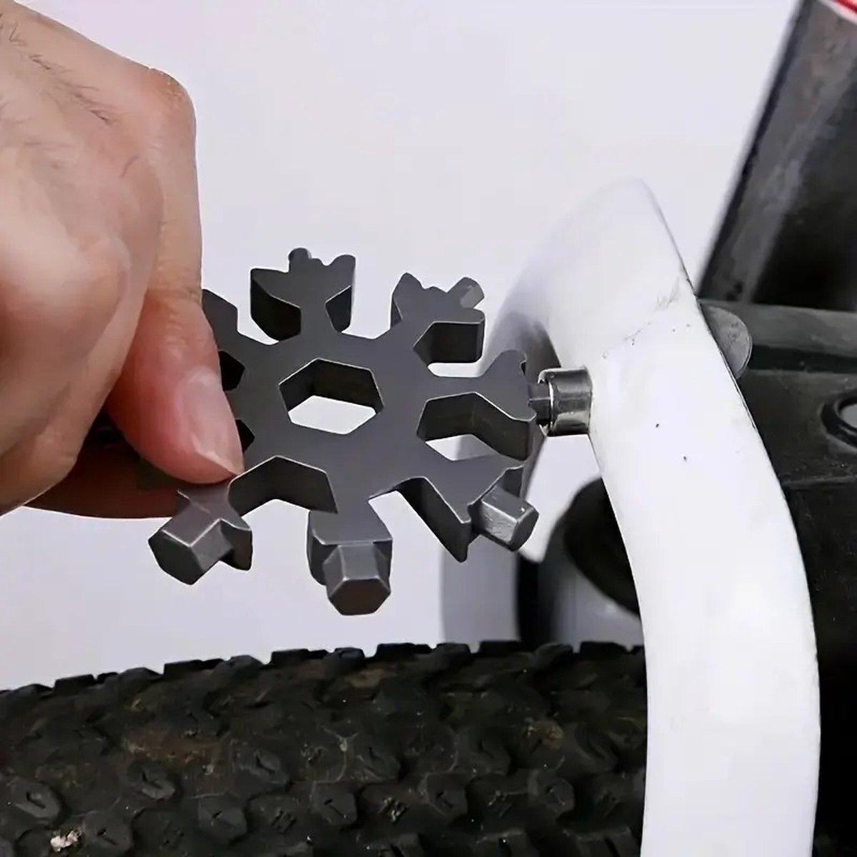 18 in 1 Multipocket Tool | 18 Functions | Stainless Steel | Multitool Keychain | Bicycle Tools | Snowflake | V1188-MS101-00372-1