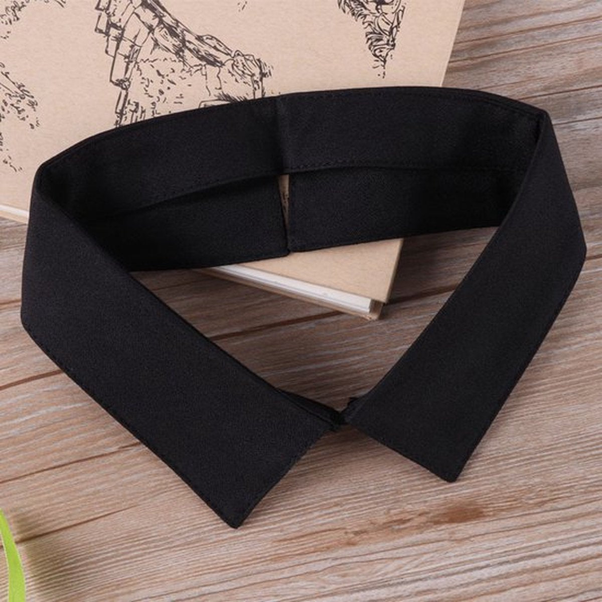 Detachable Collar | Pointed Collar | Pointed Collar | Blouse Collar | Faux Detachable Collar | Women's | Black V1188-MS101-00391-1