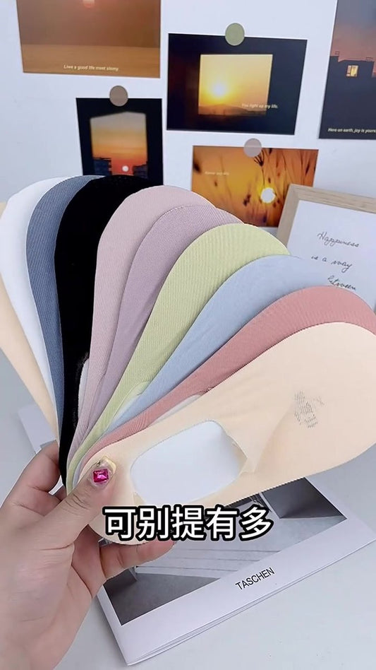 4 Pairs of Cooling Socks for Women | Invisible Socks | Fabric Socks | Soft & Lightweight | Boat Socks | Size V1188-MS101-00427-1