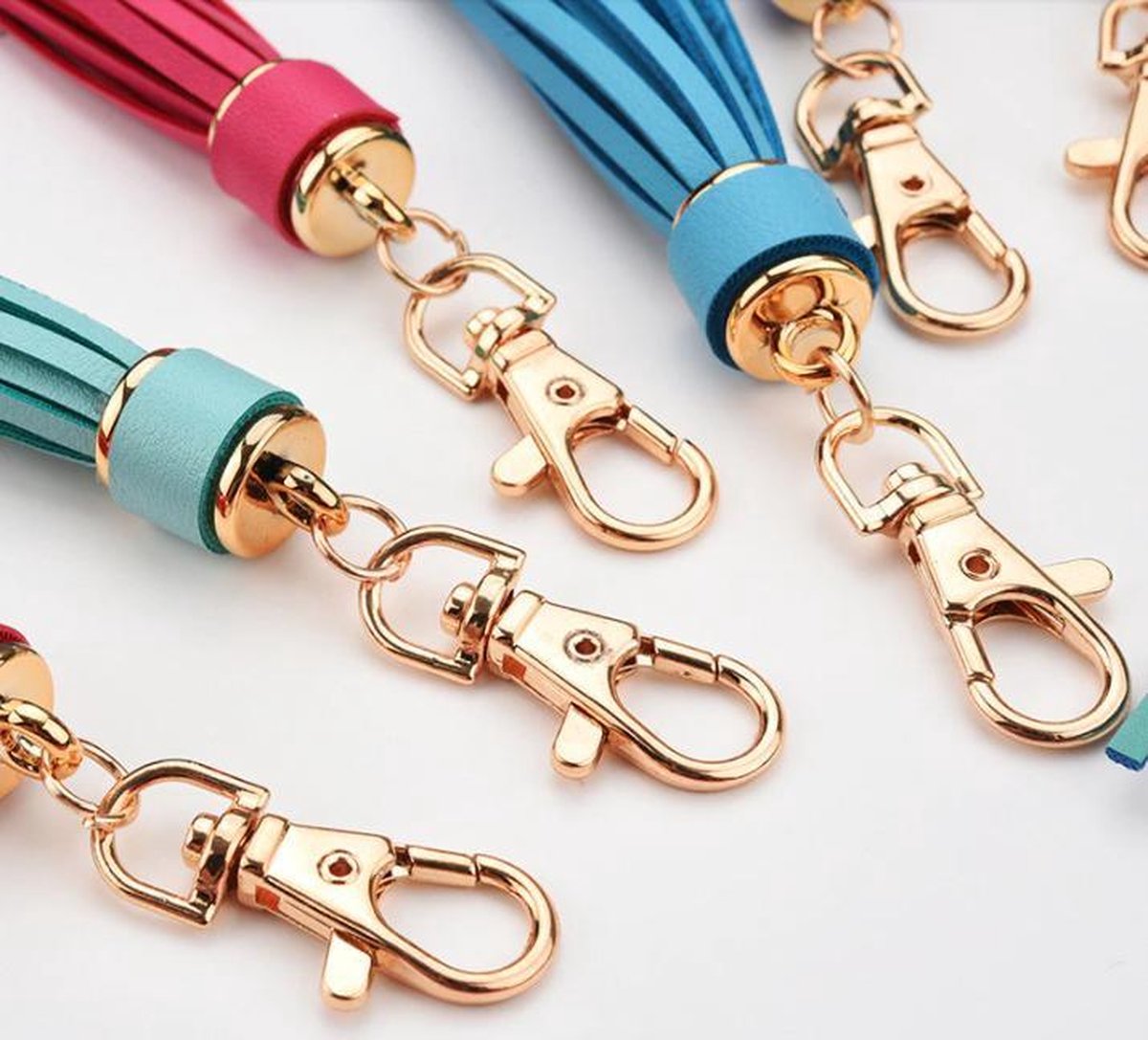 Tassel keychain | leather (PU) / women / men / bag charm / car - leather lanyard DARK BROWN V1188-MS101-00449-1