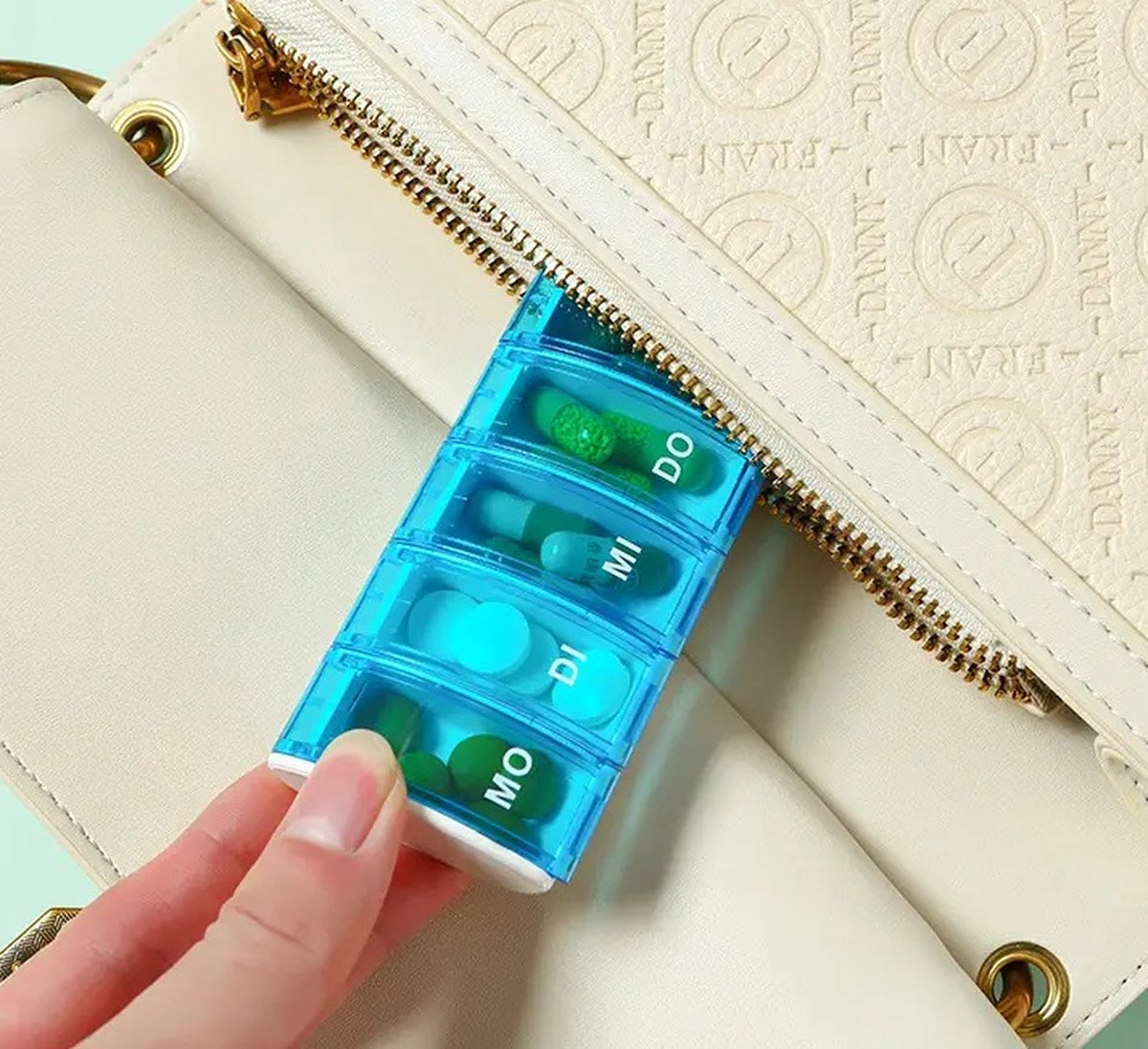 Pill Box | Pill Box | Medicine Box | Pill Box | 7 Days | 1 Week | Monday to Sunday | Green V1188-MS101-00505-1