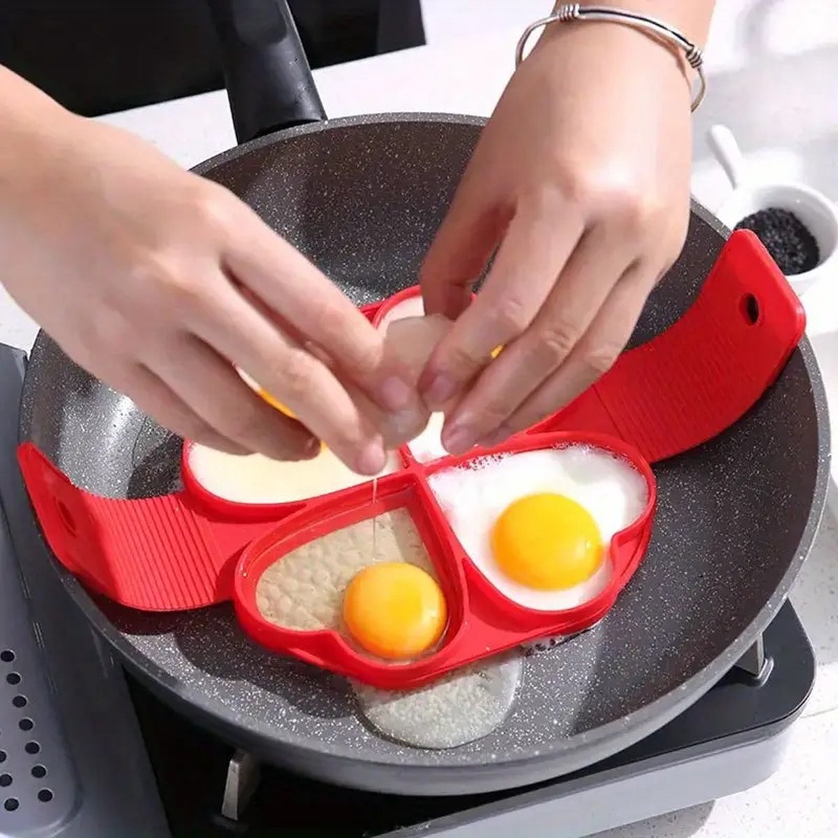 Pancake Maker | Egg Tray | Baking Pan | Egg & Pancake Baking Pan | Non-stick Coating | Flipper Baking Pan | V1188-MS101-00588-1