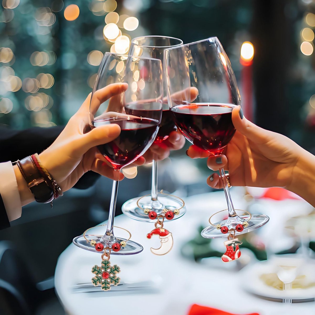 Christmas Wine Glass Charms 30-piece - Identification, holiday theme, drink markers V1188-MS101-00632-1
