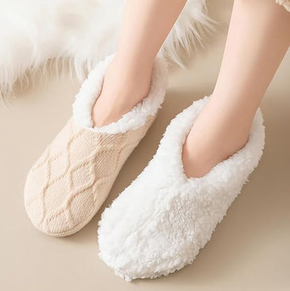 Women's Slipper Socks - Winter Warmth - Fluffy Sherpa lining - Ultra-comfortable for bare feet - One size V1188-MS101-00813-1