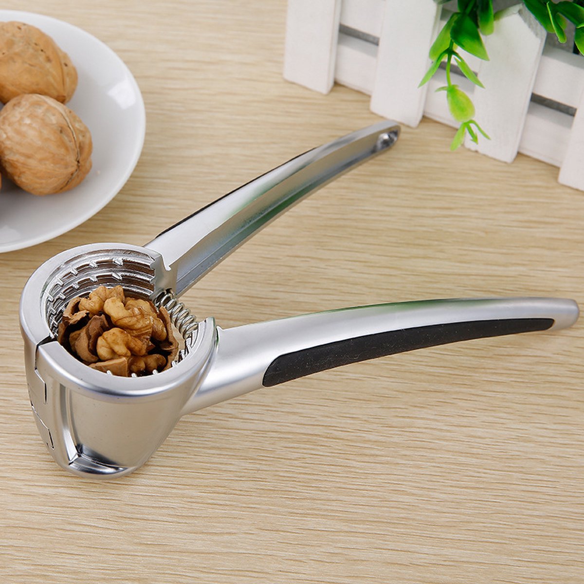 Nutcracker - Walnut Cracker - Multifunctional Nutcracker - Conical Nutcracker - Nutcracker Tongs - Non-slip V1188-MS101-01538-1