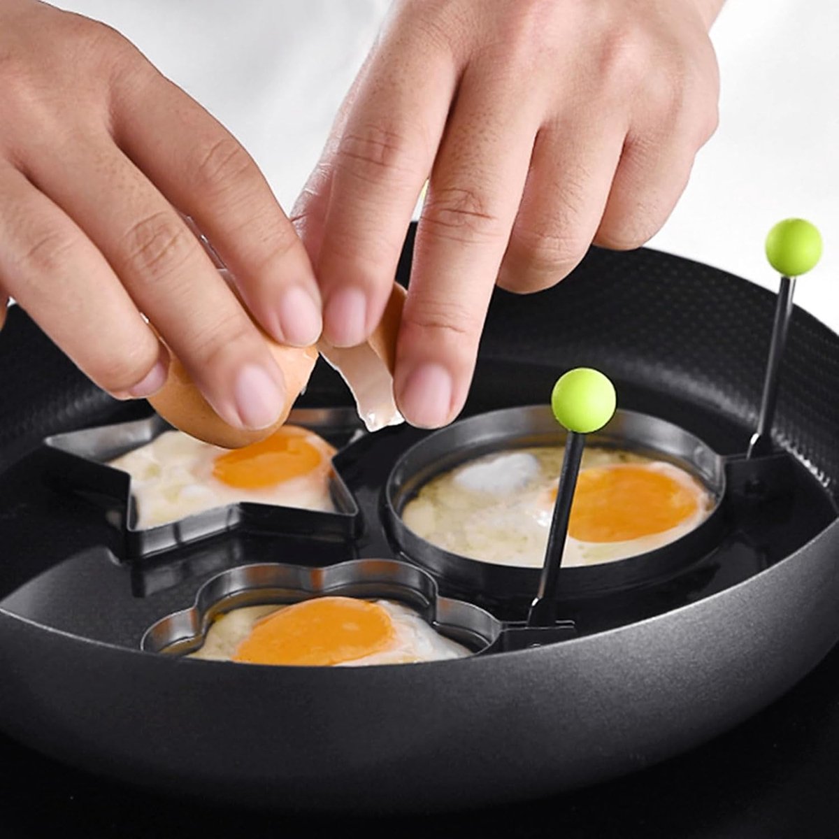 Egg ring - 4-piece - Heart-shaped egg ring - Practical egg rings - Cooking ring - Pancake maker - heart star V1188-MS101-01560-1