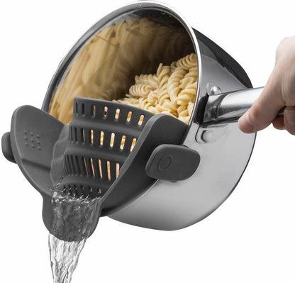 Silicone Colander - Kitchen Draining Lid - Draining Aid - Silicone - BPA Free - Safe Hands-Free Draining - V1188-MS101-01702-1