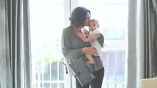 Baby Changing Mat On the Go - Changing Mat - Portable Changing Mat - Foldable - Diaper Bag - Diaper Pouch - V1188-MS101-01944-1