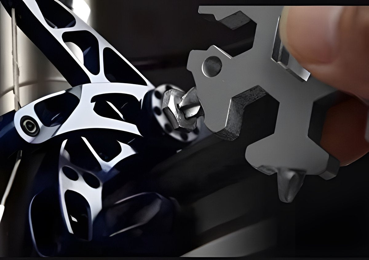 18-in-1 - Snowflake Keychain - multi-tool portable keychain - Wrench - screwdriver - bottle opener - V1188-MS101-02055-1