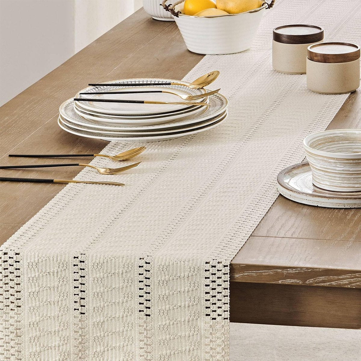 Table runner - tablecloth - Bohemian style table runner - pink table runner - with knotted tassel - farmhouse V1188-MS101-02887-1