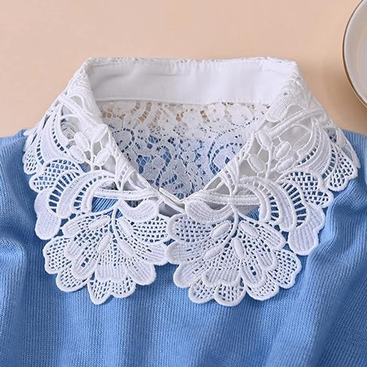 Blouse collar - Collars - Loose collar - Fake collar - Sweater Decorative - Round collar - White - One size - V1188-NK-BOL-255