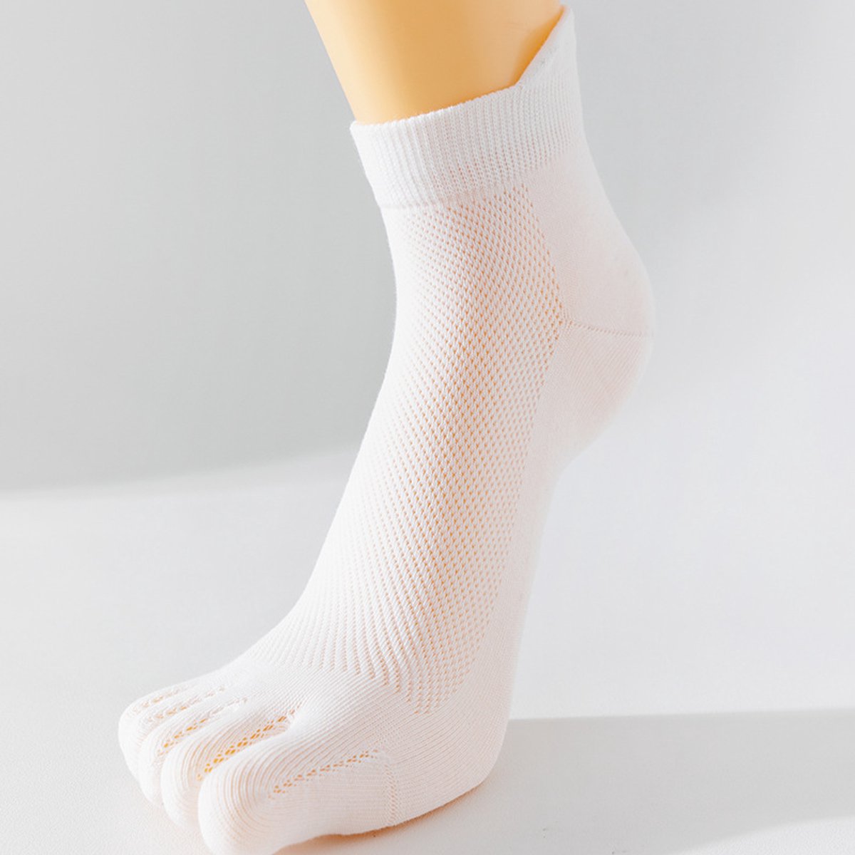 Pairs - Toe Socks - Yoga Socks - Runner Toe Socks - Black, White - Socks - Men's Socks - Size 41-44 - Solid V1188-NK-BOL-608