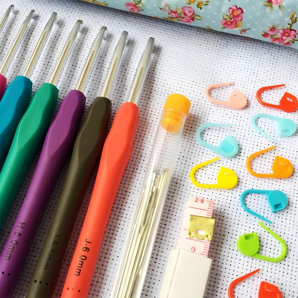 45-piece crochet set with needles, markers, tape measure - Knitting Kit Multicolor multicolor V1188-SUFF-00413-1