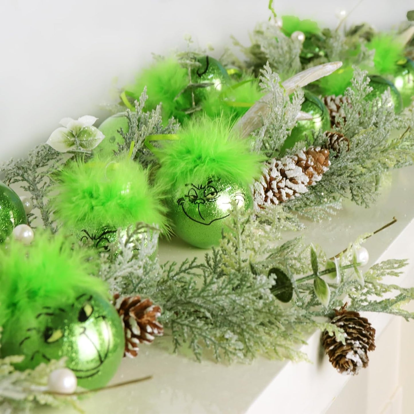 Grinch Christmas Baubles 12 Pcs Fluffy Green Hair Glitter Tree Ornaments Indoor Decor V1188-TRY101-06403-1