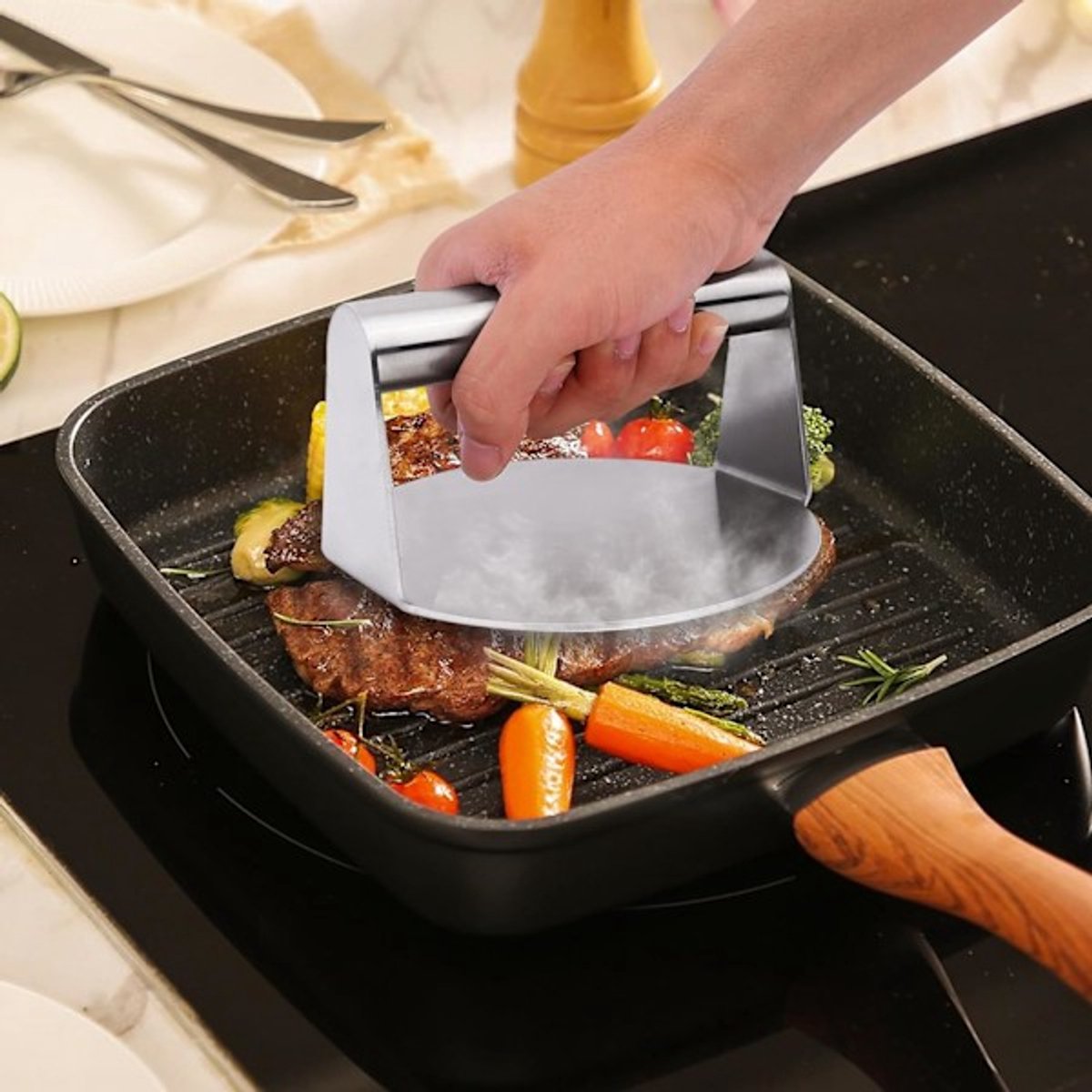 Patty Press - 5.5" Hamburger Press - Beef Patty Press Equipment V1188-ZXY-10029