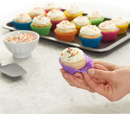 Baking Trays - Round Reusable Baking Trays - Pack of 12 (Ovenproof up to 220 degrees C) - Assorted Colors V1188-ZXY-10686