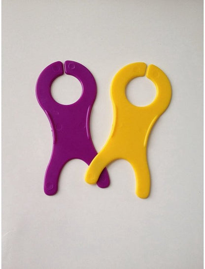 Crochet Hook - Large Spool for Knitting and Sewing - Handmade, 1 Set of 20 - Random Colors - 10x4.8 cm V1188-ZXY-131-132