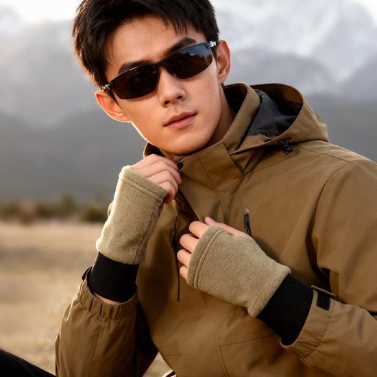 Gloves - Half-finger gloves - Warm winter gloves - Suitable for commuting, office work and driving - Green V1188-ZXY-131-190