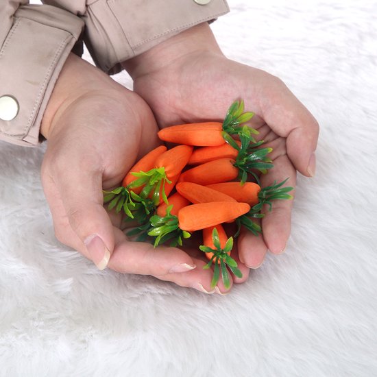Easter Decorations - Realistic Carrot Figures - Pack of 12 - Mini Foam Carrots 7cm - Party Decorations V1188-ZXY-131-360