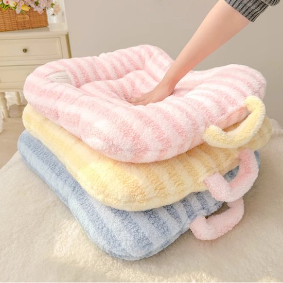 Cat Bed - Pet Mat - Soft and Warm Sleeping Mat for Cats and Small Pets, Comfortable and Cozy - Suitable for V1188-ZXY-131-770