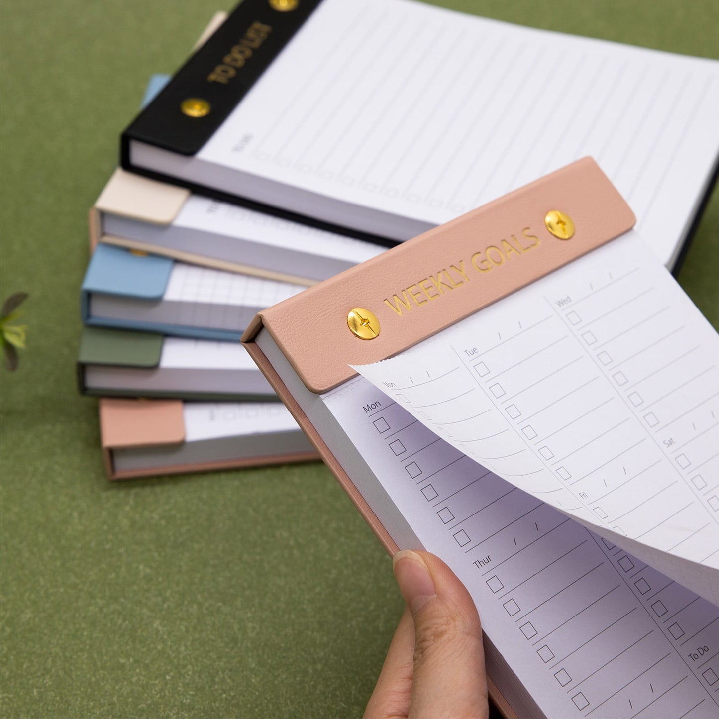 1 Book JWDX Student Notebook: 120+ Page Daily Planner & Organizer for Effective Time Management, Homework V1189-LWWAL-20260325-02122
